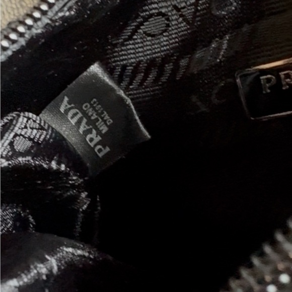 Prada Black Shoulder Crystal Bag Re-Edition 2000 - Picture 7 of 8